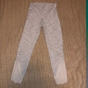 COPY - Lululemon Light Gray Leggings